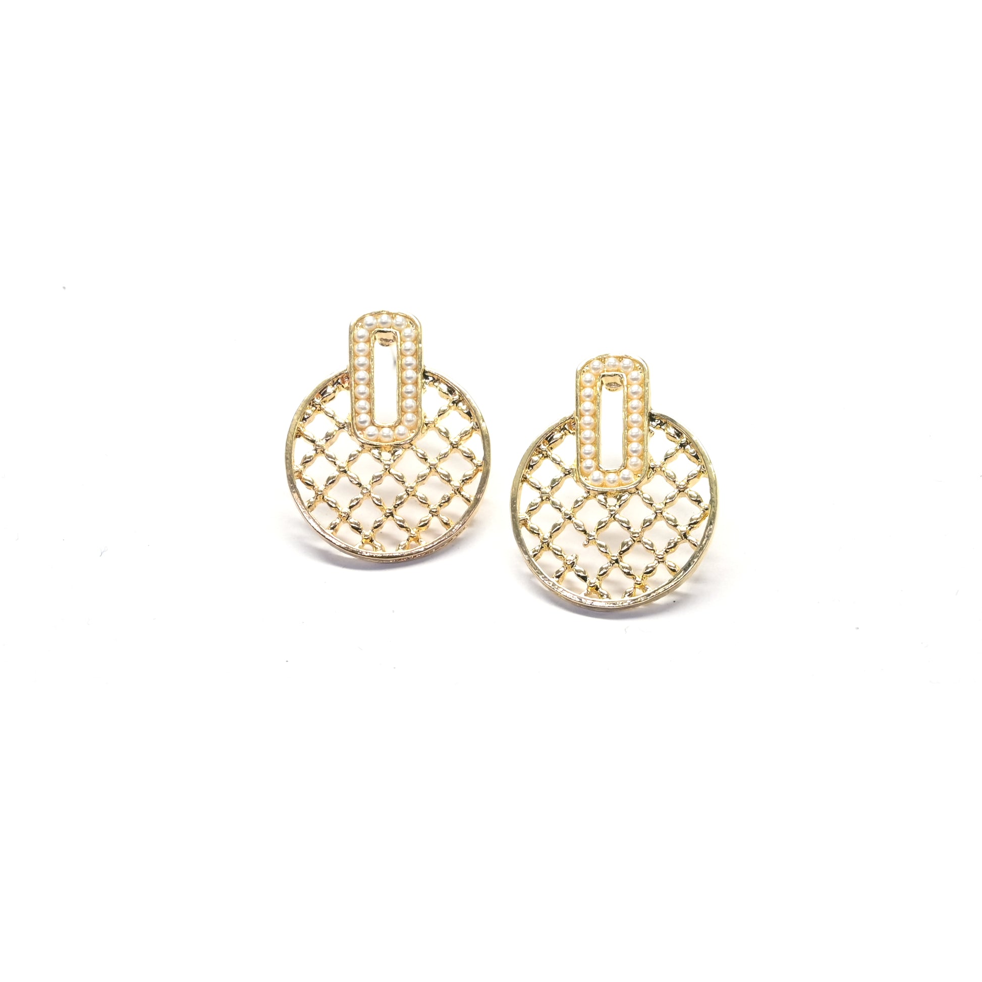 Gold Mesh Pearl Stud Earrings