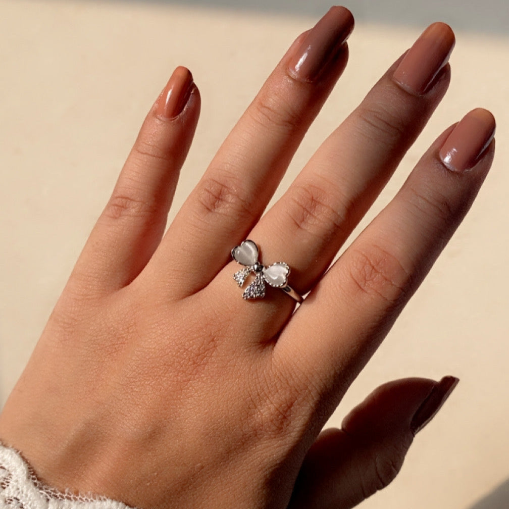 Bow Belle Ring