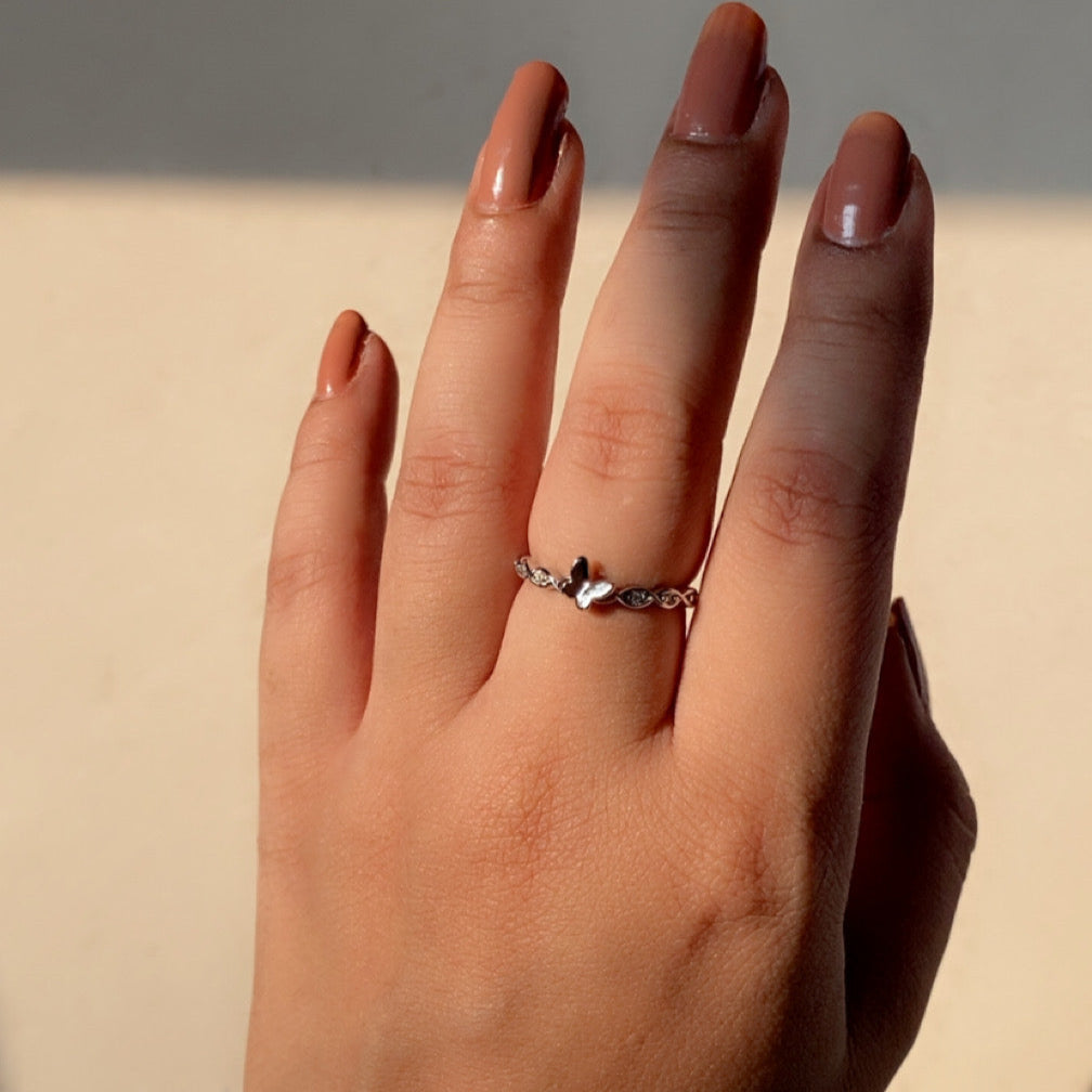 Butterfly Twirl Ring