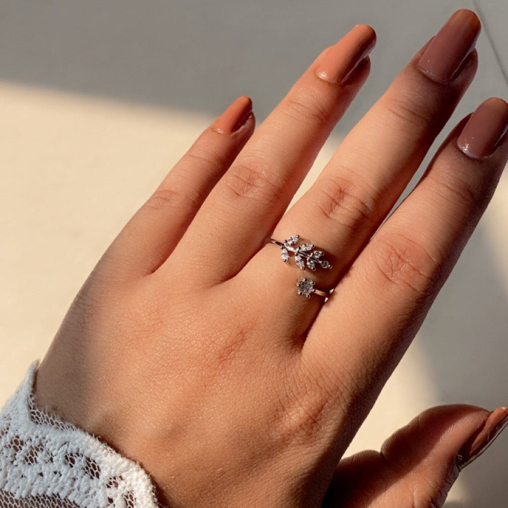 Everleaf Sparkle Ring