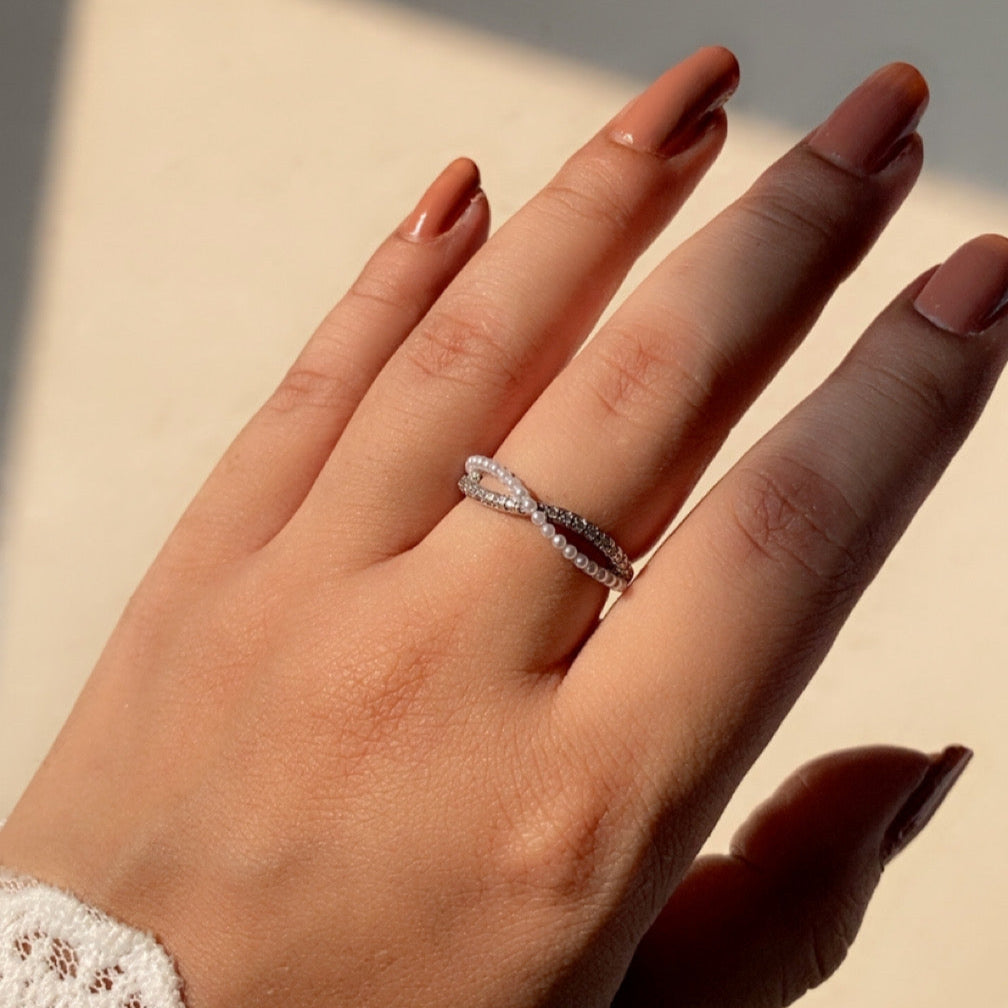 Crossie Cutie Ring